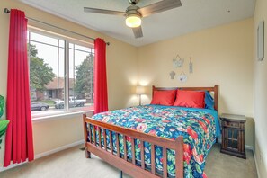 House (4 Bedrooms) | Interior - Grill, Fireplace & Fenced-in Yard: Thornton Home! (Thornton)