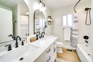 House (4 Bedrooms) | Interior - Pet-friendly Monterey Home 2 Mi to Beach (Monterey)