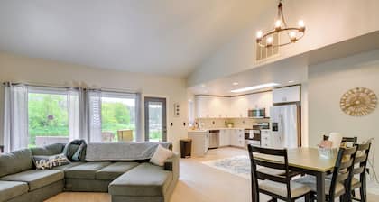 Lakefront Bremerton Vacation Rental w/ Hot Tub!