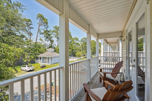 Panama City Beach Vacation Rental ~ 1 Mi to Beach!