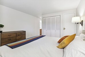 Apartment (2 Bedrooms) | Bahagian dalam