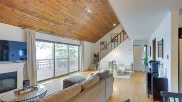 Rumah (4 Bedrooms) | Interior