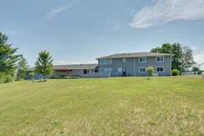 House (Multiple Bedrooms) | Interior