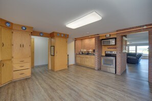 Hus (Multiple Bedrooms) | Interiør
