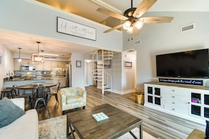 Apartment (3 Bedrooms) | Interior - Orange Beach Condo w/ Dock: Boater's Paradise! (Orange Beach)