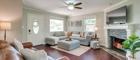 House (3 Bedrooms) | Interior