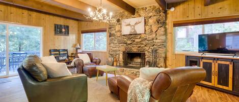 House (4 Bedrooms) | Front of property