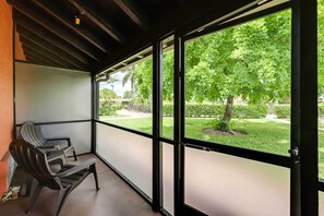 Interior - Naples Getaway With Fire Pit & Grill! (Naples)