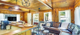 Pet-friendly California Abode w/ Fenced-in Yard!