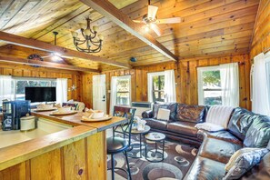 Casa (2 Bedrooms) | Interior