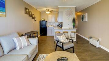 Apartment (1 Bedroom) | Interior