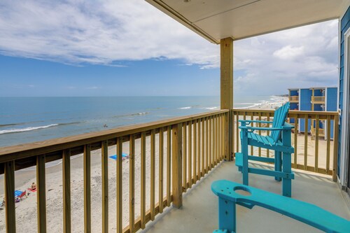 North Topsail Beach Vacation Rental w/ Balcony!