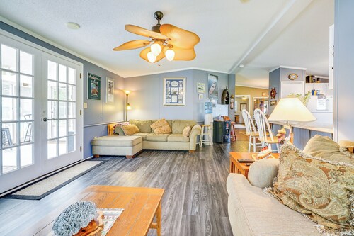 Secluded Hampstead Vacation Rental With Deck!