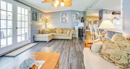 Secluded Hampstead Vacation Rental With Deck!