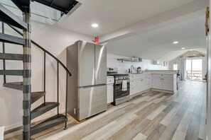 House (1 Bedroom) | Interior