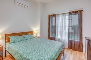 Casa (5 Bedrooms) | 5 habitaciones, tabla de planchar con plancha y ropa de cama 