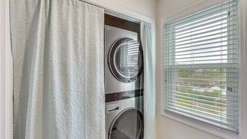 Nhà (4 Bedrooms) | Nội thất