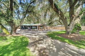 House (3 Bedrooms) | Interior - Lake Wales Vacation Rental w/ Direct Canal Access! (Lake Wales)