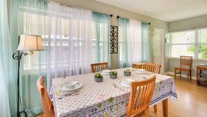 บ้านพัก (2 Bedrooms) | ภายใน