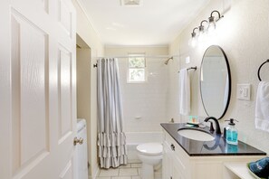 Mökki (3 Bedrooms) | Sisätilat