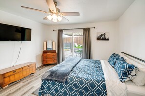 House (3 Bedrooms) | Interior - Game Room & Pool: Family Home in The Colony! (The Colony)