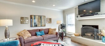 < 1 Mi to OU Campus - Norman Vacation Rental