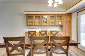Dining - Family-friendly Norman Home Near OU! (Norman)