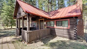 House (1 Bedroom) | Interior