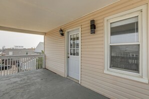 Apartment (3 Bedrooms) | Interior - Sunny Seaside Heights Retreat: Walkable Location! (Seaside Heights)