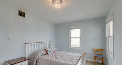 Sunny Seaside Heights Retreat: Walkable Location!