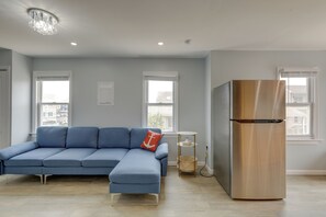 Apartment (3 Bedrooms) | Interior - Sunny Seaside Heights Retreat: Walkable Location! (Seaside Heights)