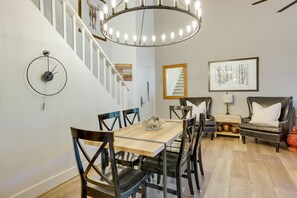 Dining - Brian Head Rental w/ Community Hot Tub & Sauna! (Brian Head)