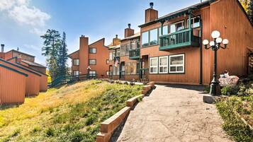 Apartment (1 Bedroom) | Interior