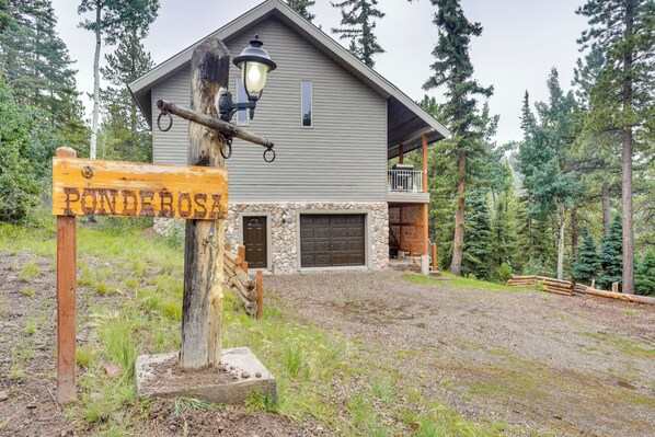 House (3 Bedrooms) | Front of property
