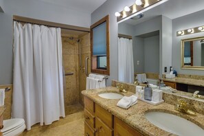 House (3 Bedrooms) | Interior - Pet-friendly Wellington Vacation Rental on Canal! (Wellington)