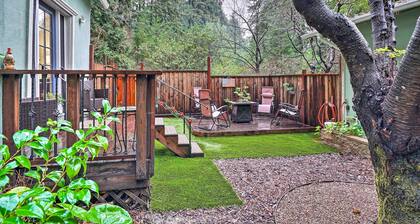 California Cottage < 4 Mi to Redwood Hiking Trails
