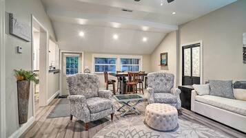 Cottage (1 Bedroom) | Interior