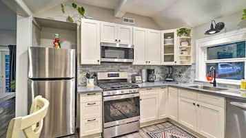 Cottage (1 Bedroom) | Interior