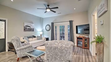 Cottage (1 Bedroom) | Interior