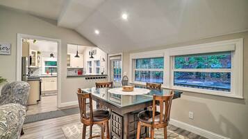 Cottage (1 Bedroom) | Interior