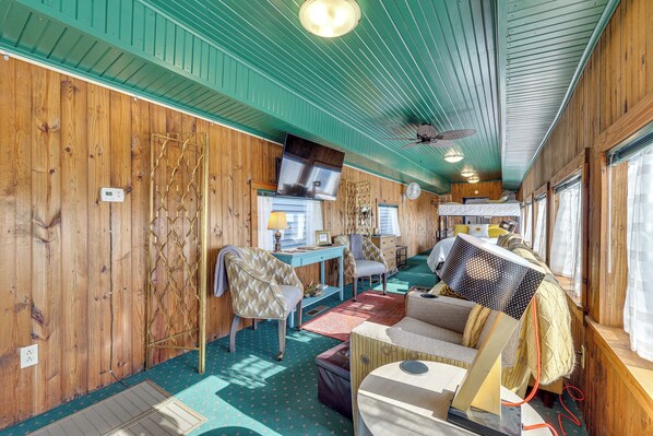 شقة (0 Bedroom) | المنشأة من الداخل