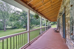 Interior - Large Historic Home in Pennsylvania Dutch Country! (Coatesville)