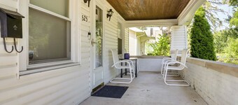 Lovely Home in South Bend: Walk to Notre Dame!