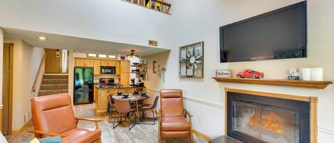 Apartment (2 Bedrooms) | Front of property