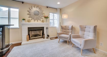 Reno Getaway w/ Spacious Patio & Grill!