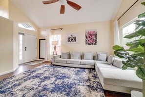 Nhà (3 Bedrooms) | Nội thất