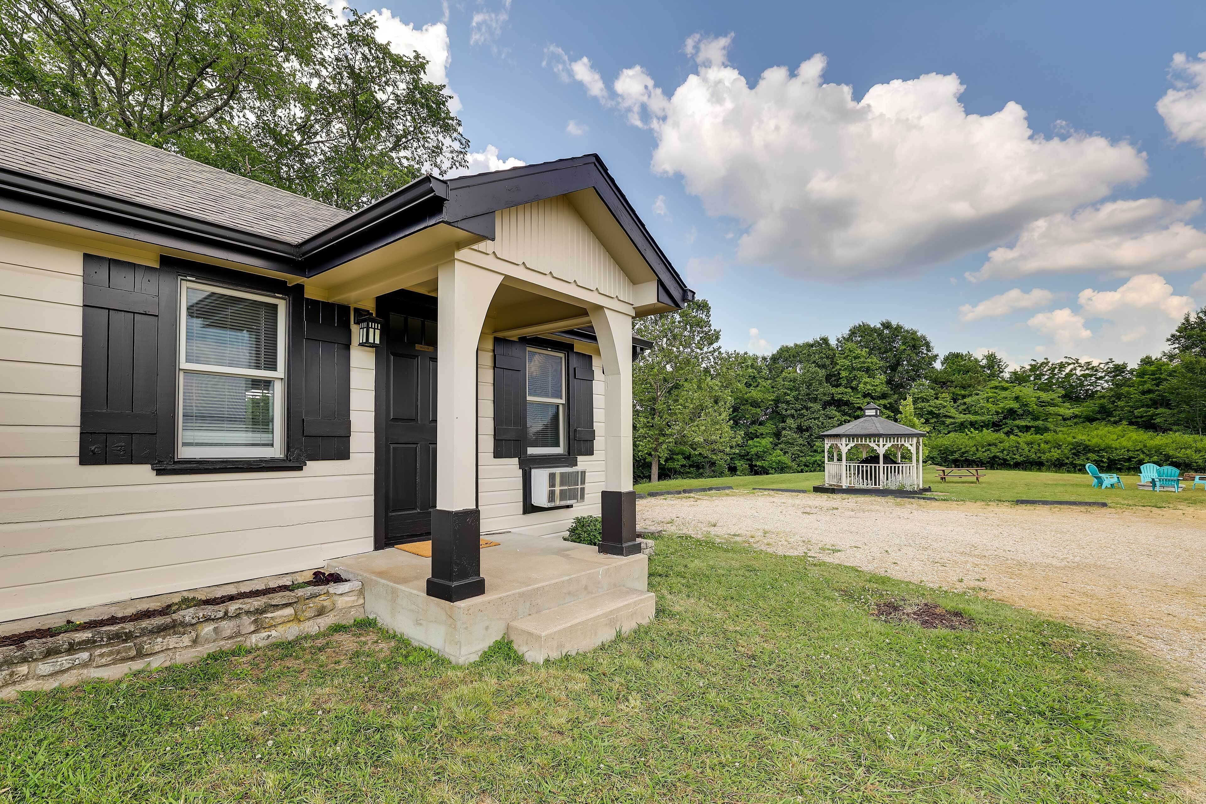 Apartment (0 Bedroom) | Bahagian dalam