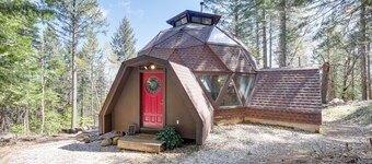 Off-grid Geodesic Dome: Nevada City House w/ Views
