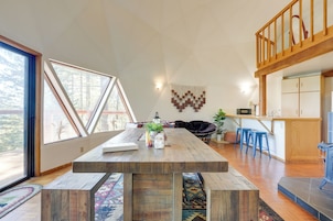 House (1 Bedroom) | Interior