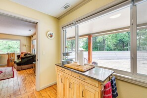 Rumah (2 Bedrooms) | Interior